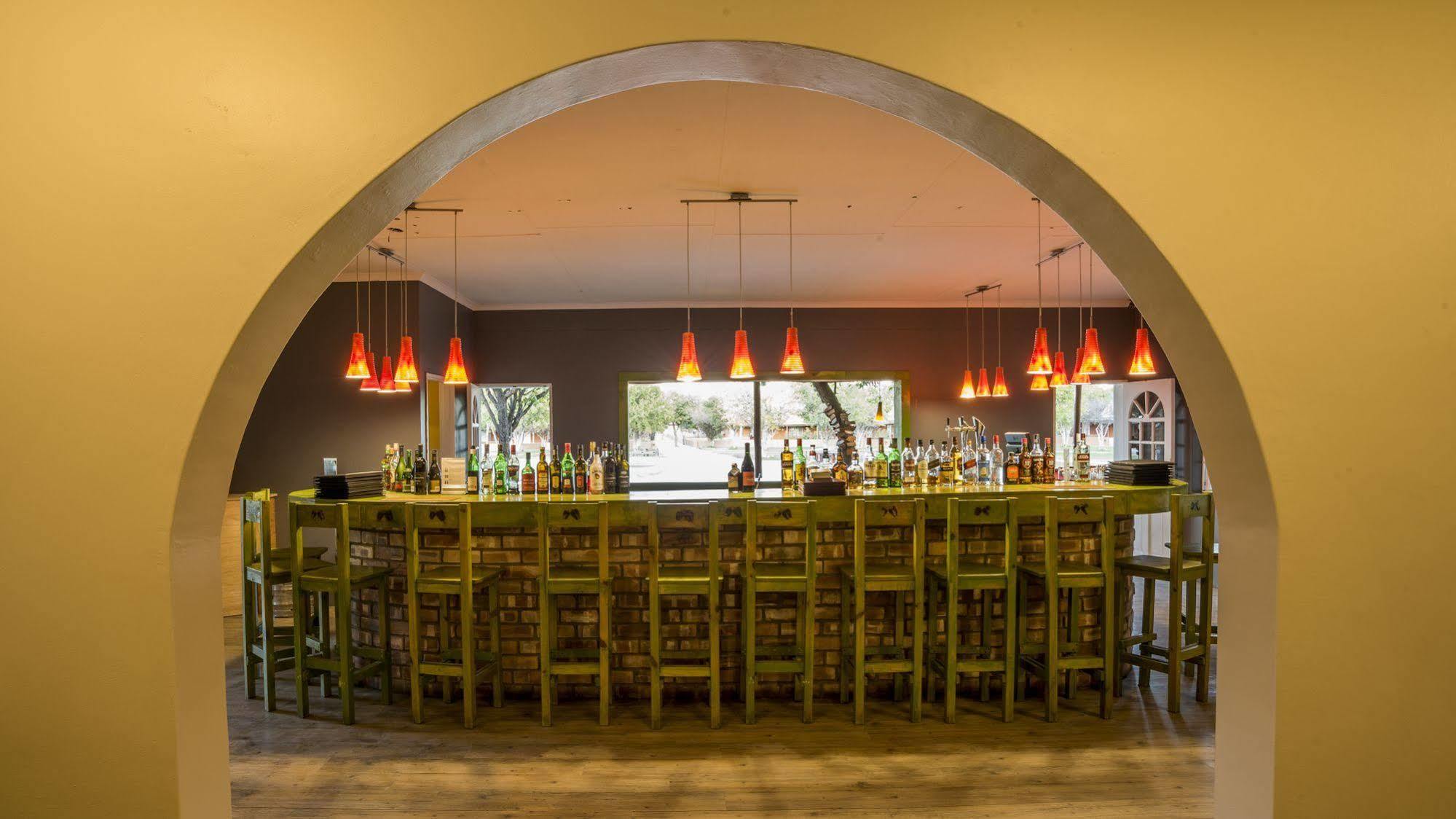 Damara Mopane Lodge Khorixas Экстерьер фото