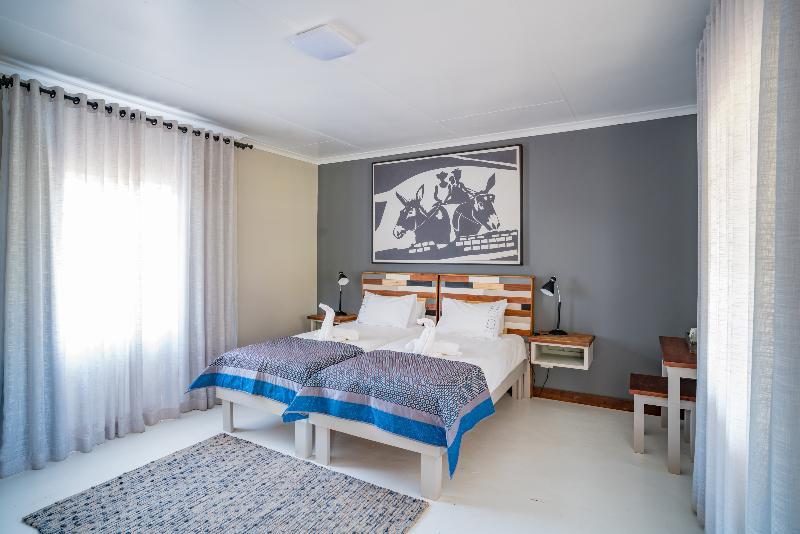 Damara Mopane Lodge Khorixas Экстерьер фото
